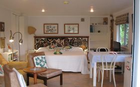 Aimeo Cottage